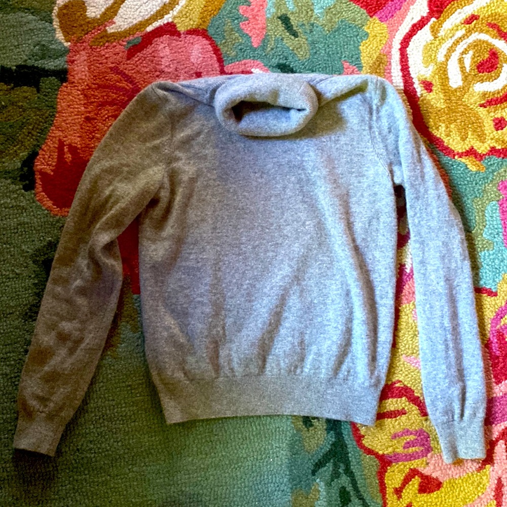 MNG 100 % cashmere turtleneck‎